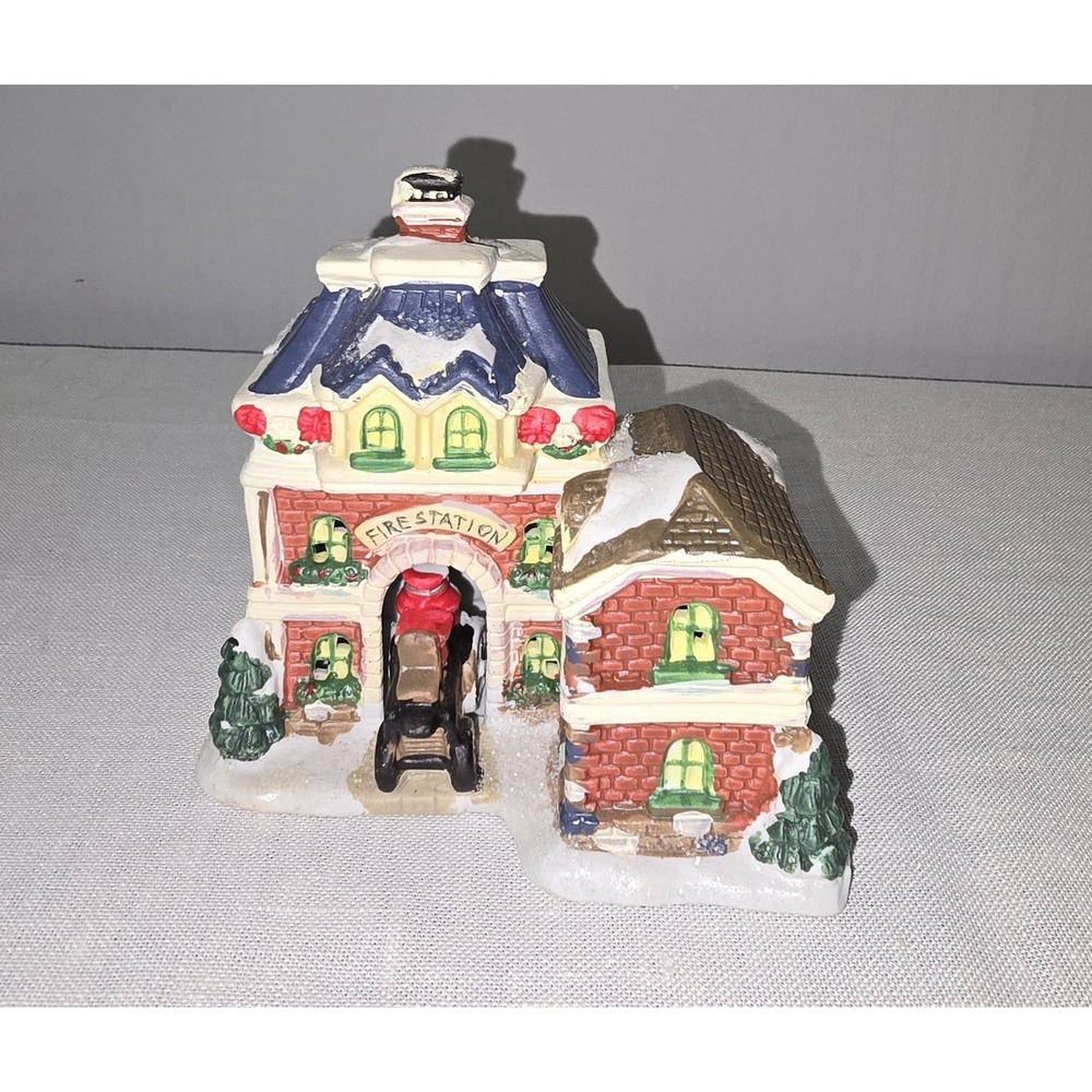 Cobblestone Corners Windham Heights Fire Station Christmas Village 2004 Vintage